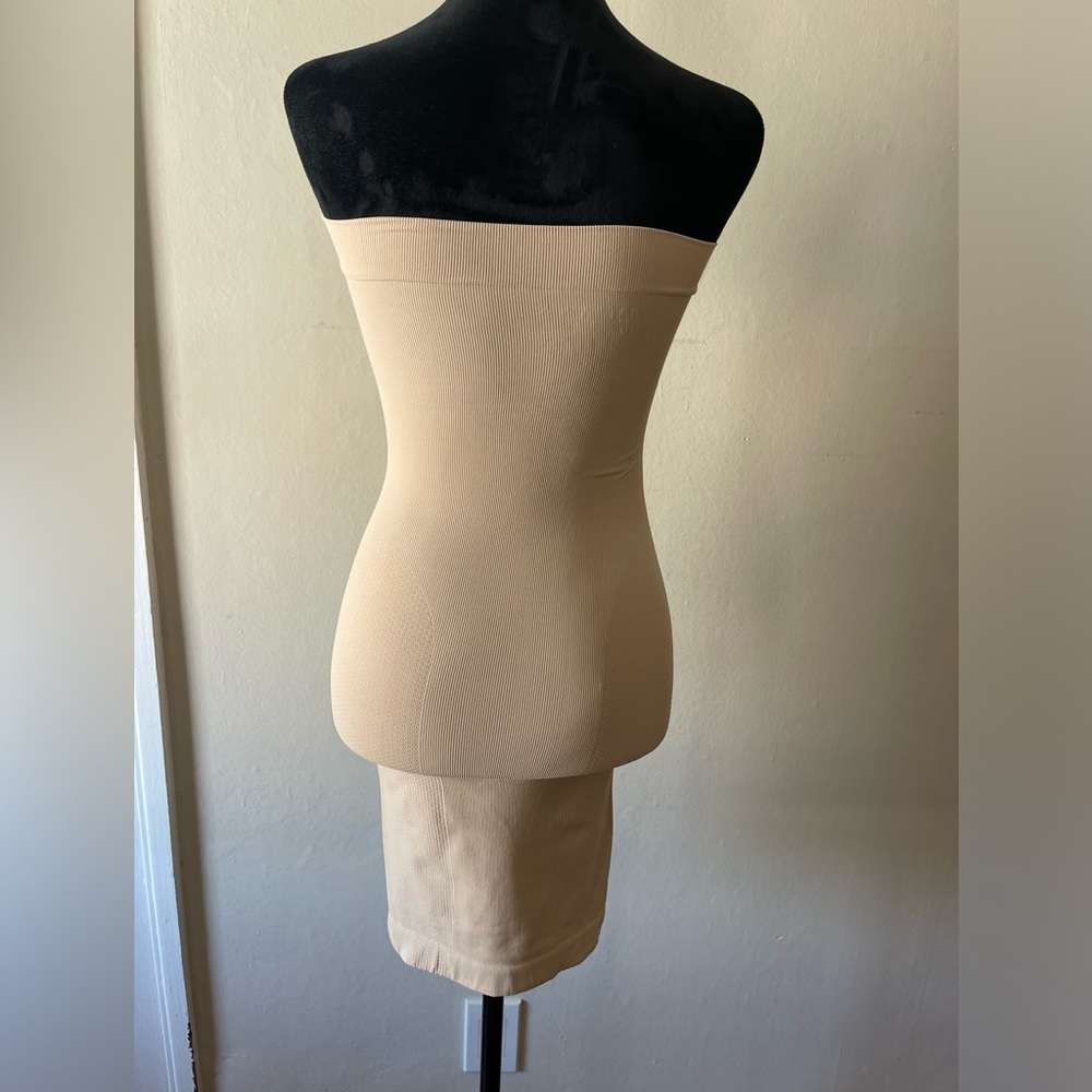 Cass Invisbella nude tube dress shapewear, size M/L, like new - Picture 3 of 4